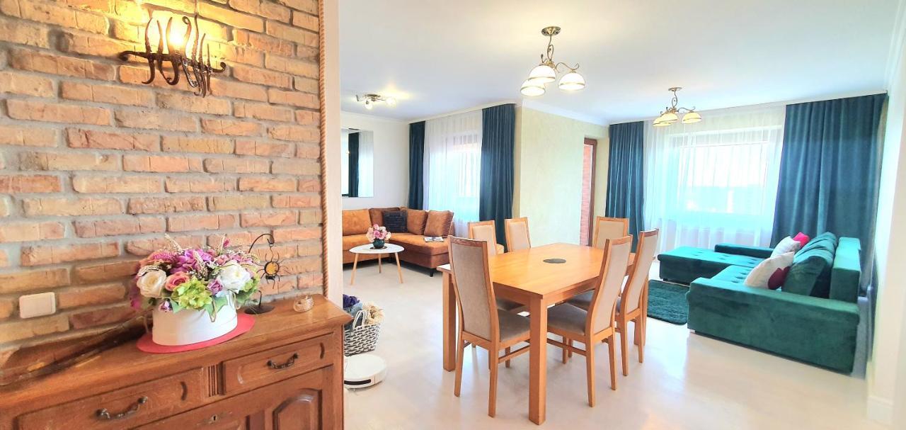 Lyra63 Large 80Sq M Top 14 Floor Šiauliai Kültér fotó