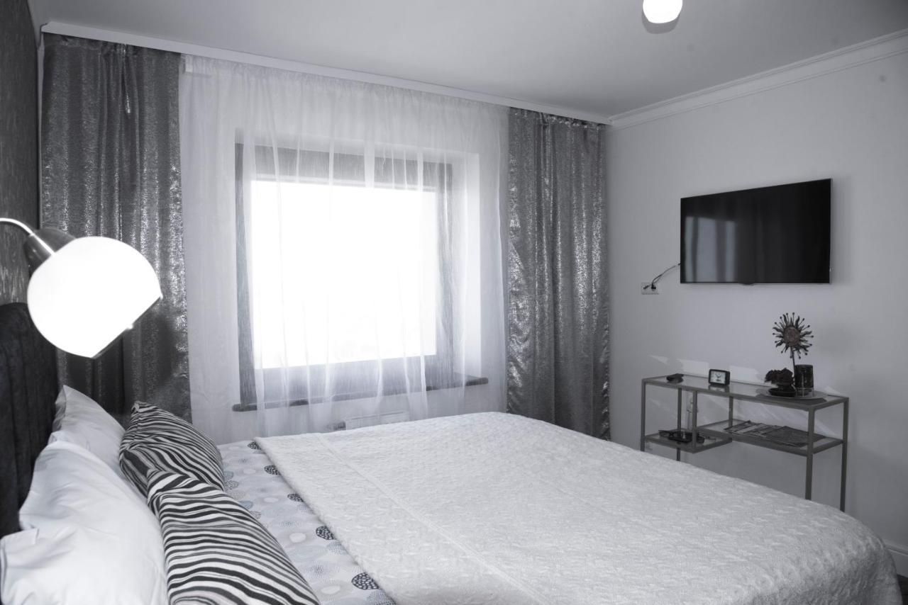Lyra63 Large 80Sq M Top 14 Floor Šiauliai Kültér fotó